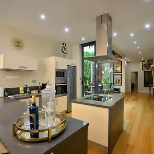 Classic And Luxury- 2bd 2bth- Sierpes Appartamento