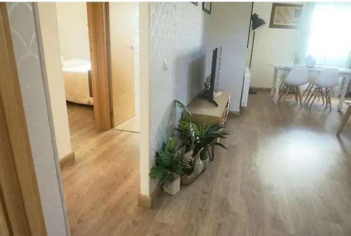 Romantic Apartment With Free Parking Sevilha